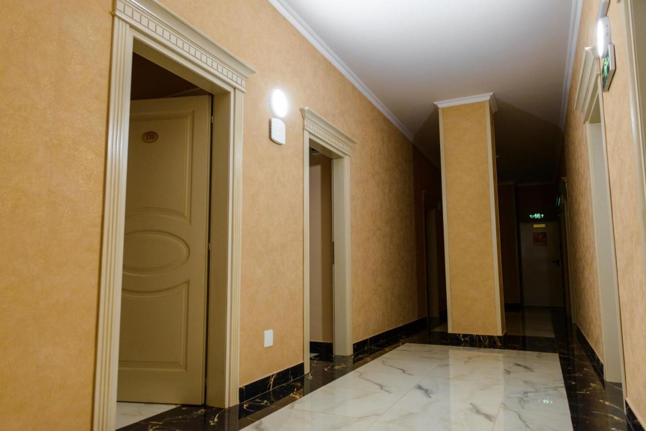 Hotel Little Orient Brăila Exteriér fotografie
